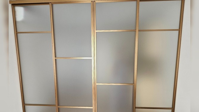 Перегородка в квартиру-студию Брусника, с матовым стеклом, в комнату, Арт.0260-03