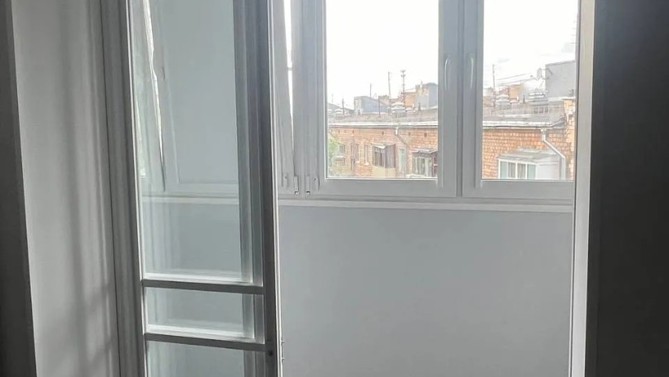 Перегородка Аристо, с прозрачным стеклом, на балкон, Арт.0045-02