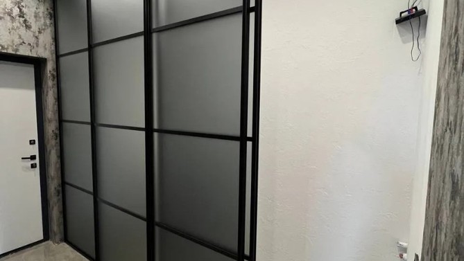 Раздвижная перегородка Dm Design, с матовым стеклом, в прихожую, Арт.0046-04