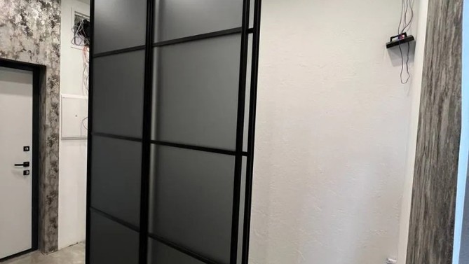 Раздвижная перегородка Dm Design, с матовым стеклом, в прихожую, Арт.0046-05
