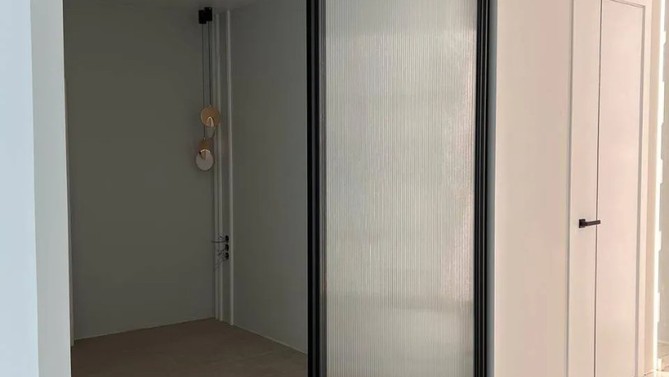 Межкомнатная перегородка Lumon, с рифленым стеклом, с доводчиком в спальню, Арт.0077-03