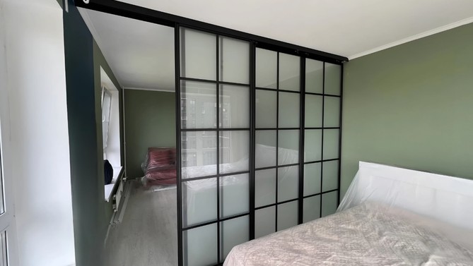 Межкомнатная перегородка Fusion, с матовым стеклом, с доводчиком в спальню, Арт.0095-04