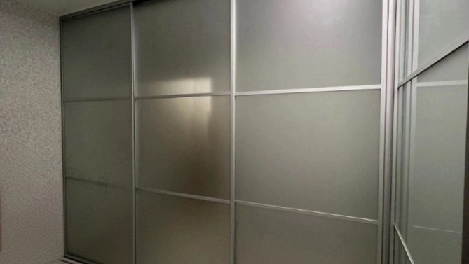 Межкомнатная перегородка Unicohome, с матовым стеклом, в спальню, Арт.0150-01