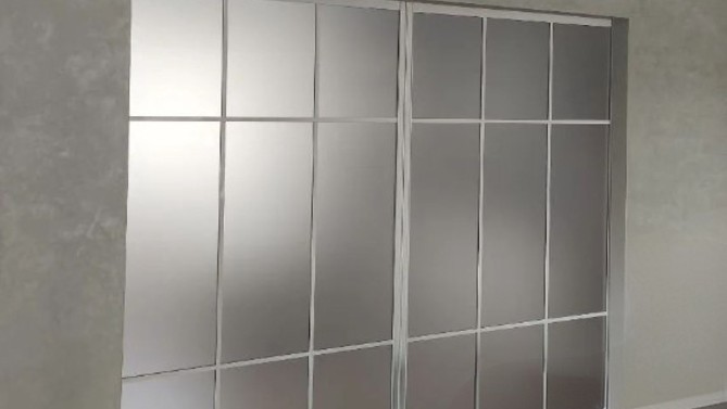 Межкомнатная перегородка СберСити, с матовым стеклом, с доводчиком в гостиную, Арт.0247-03