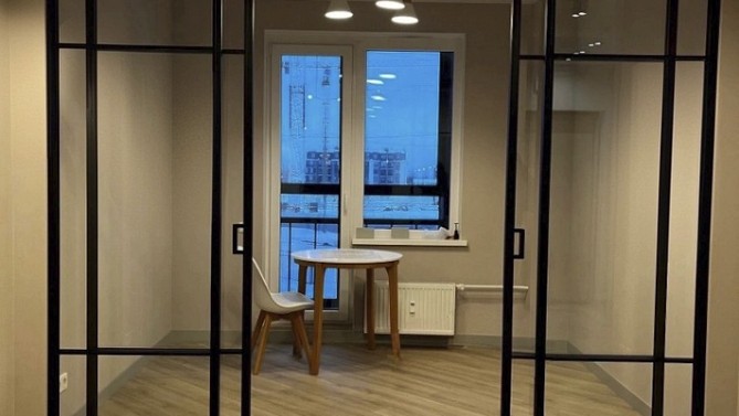 Межкомнатная подвесная перегородка Altagamma, с прозрачным стеклом, с доводчиком на кухню, Арт.0553-02